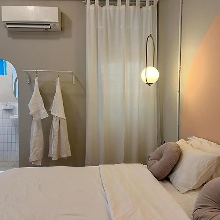 Hotel La Moon House Salaya Zewnętrze zdjęcie