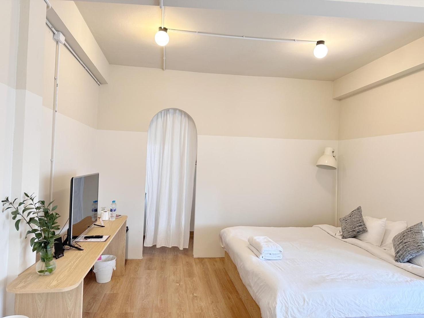 Hotel La Moon House Salaya Zewnętrze zdjęcie