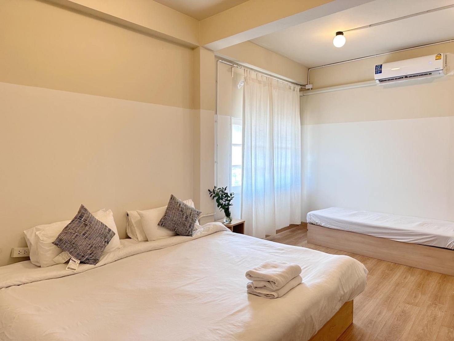 Hotel La Moon House Salaya Zewnętrze zdjęcie