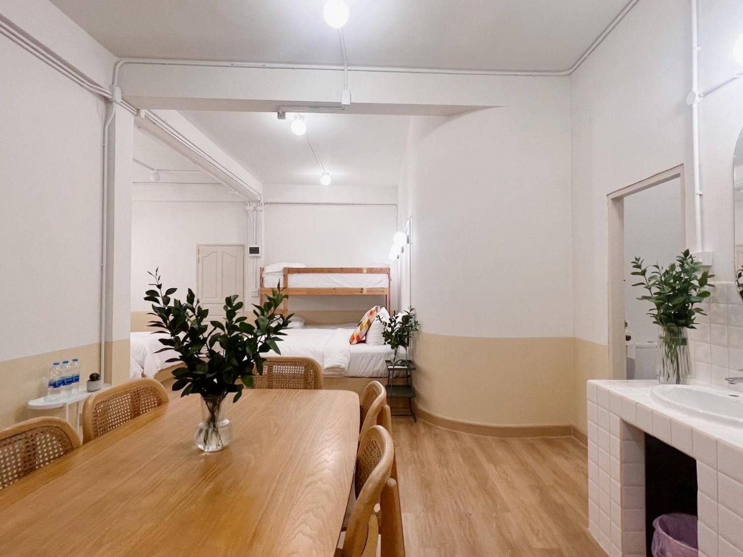Hotel La Moon House Salaya Zewnętrze zdjęcie