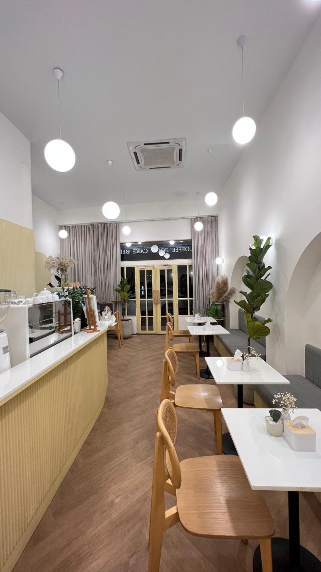 Hotel La Moon House Salaya Zewnętrze zdjęcie
