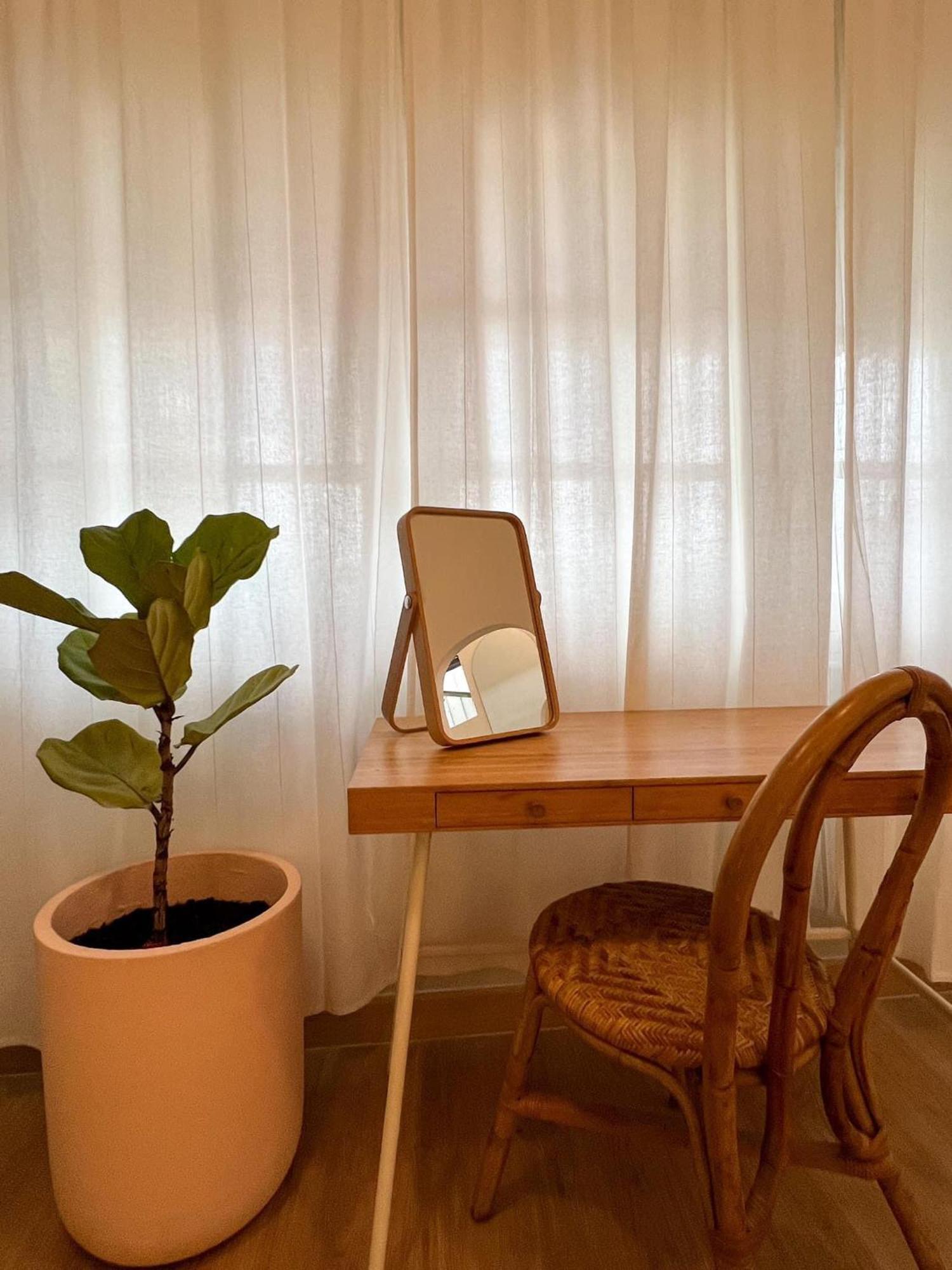 Hotel La Moon House Salaya Zewnętrze zdjęcie